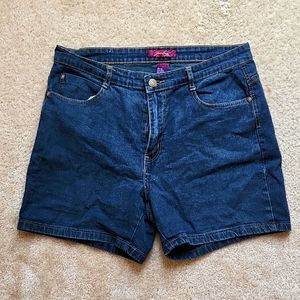 Jeanbay denim shorts, size 16